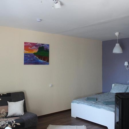 White Box Apartment Лиепая Экстерьер фото